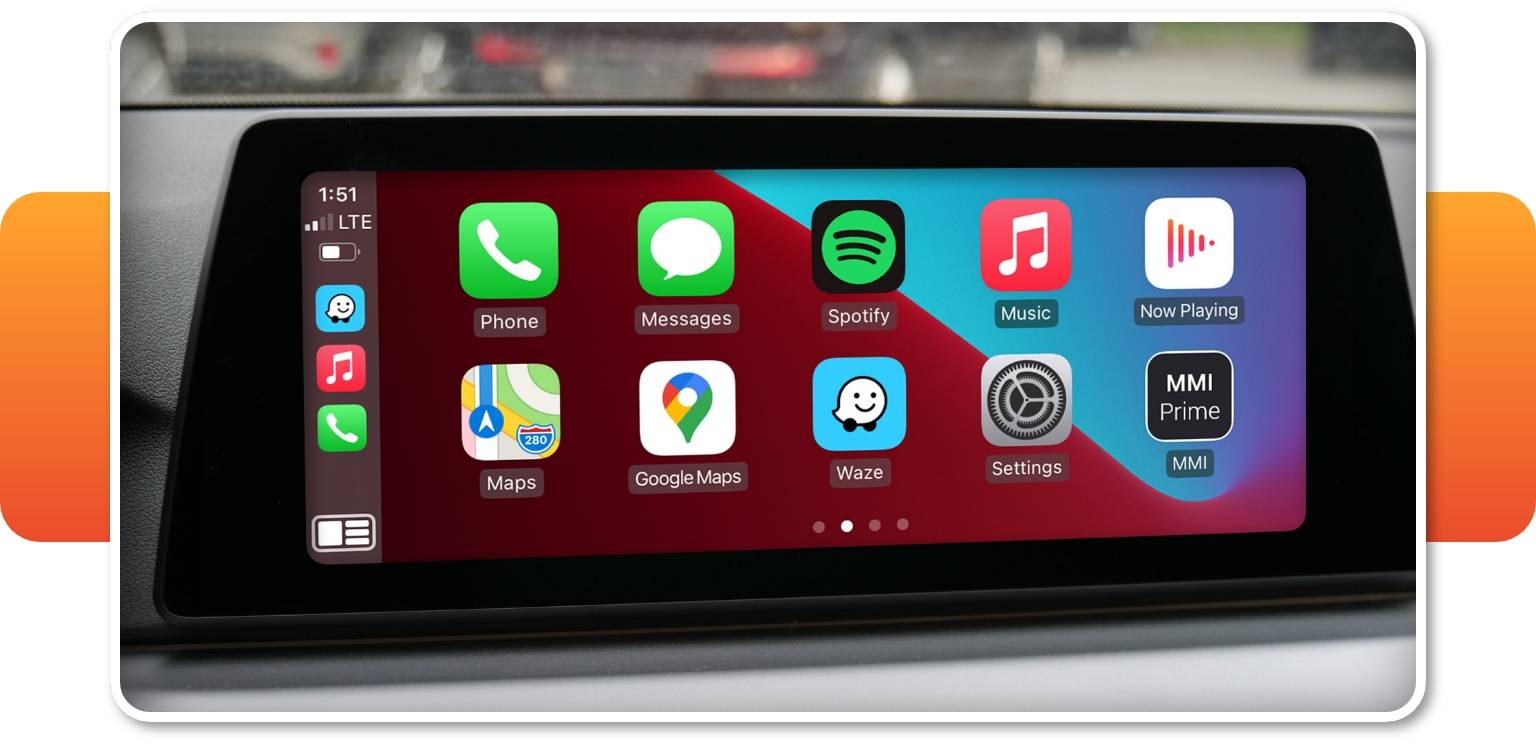  Apple CarPlay full-screen mode