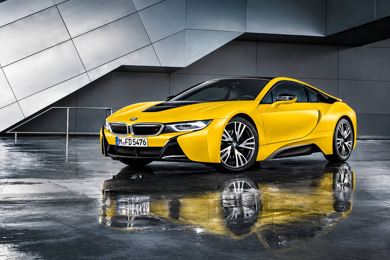 BMW i8
